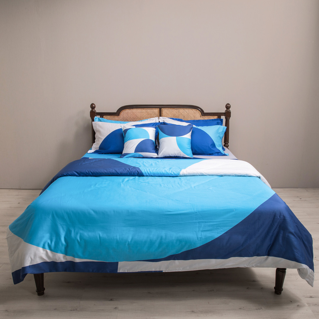 Echo II Set - Swim blue, Duvet Cover