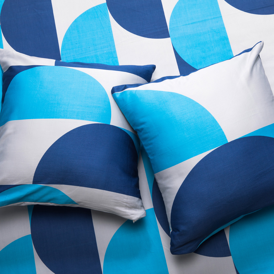 Dots_Karan_Blue_DOECSEBL2D0407_6