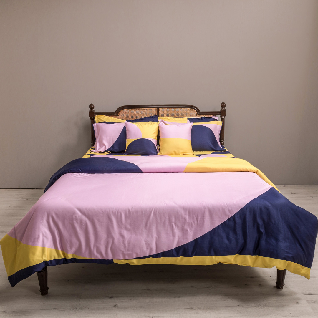 Dots_Karan_Yellow_DOECSEYE2D0406_1