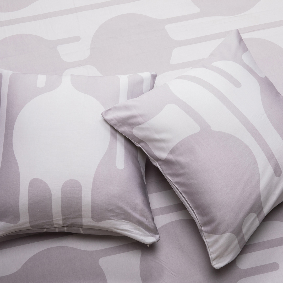 Dots_Nvmbr_Grey_DODDSEGY2D0401_7.