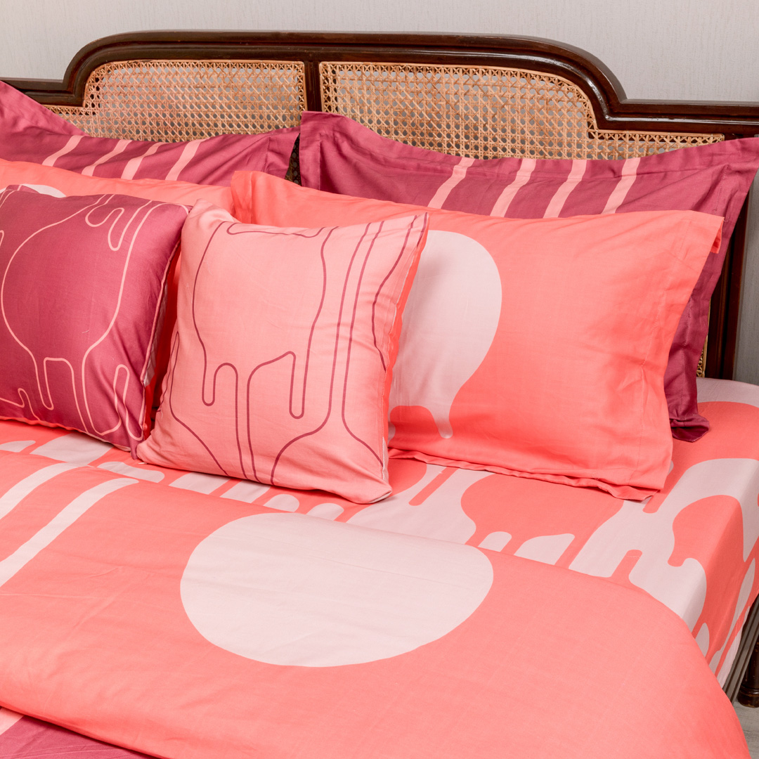 Dots_Nvmbr_Red_DODDSERE2D0402_2