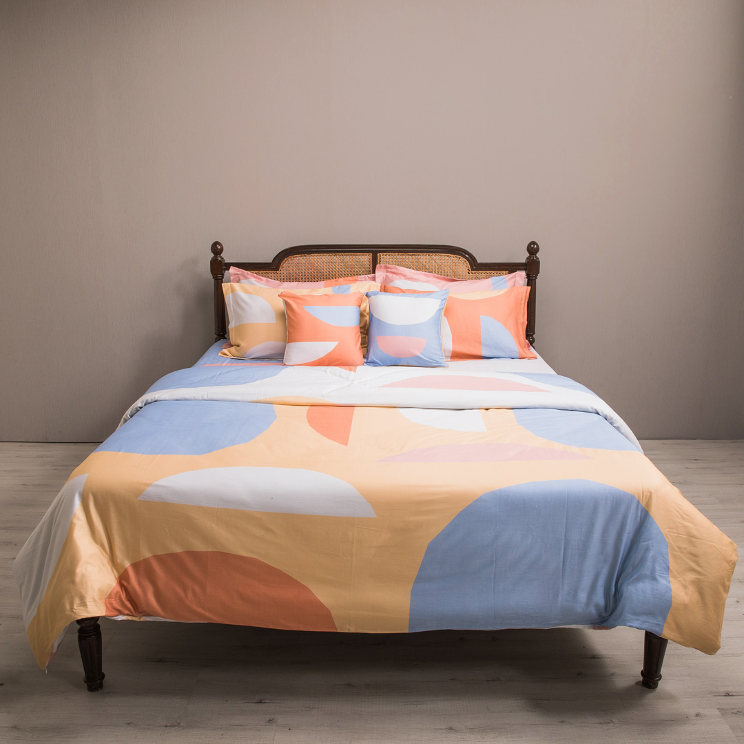 Dots_Shweta20M_Blue_DOPMSEBL2D0404_1