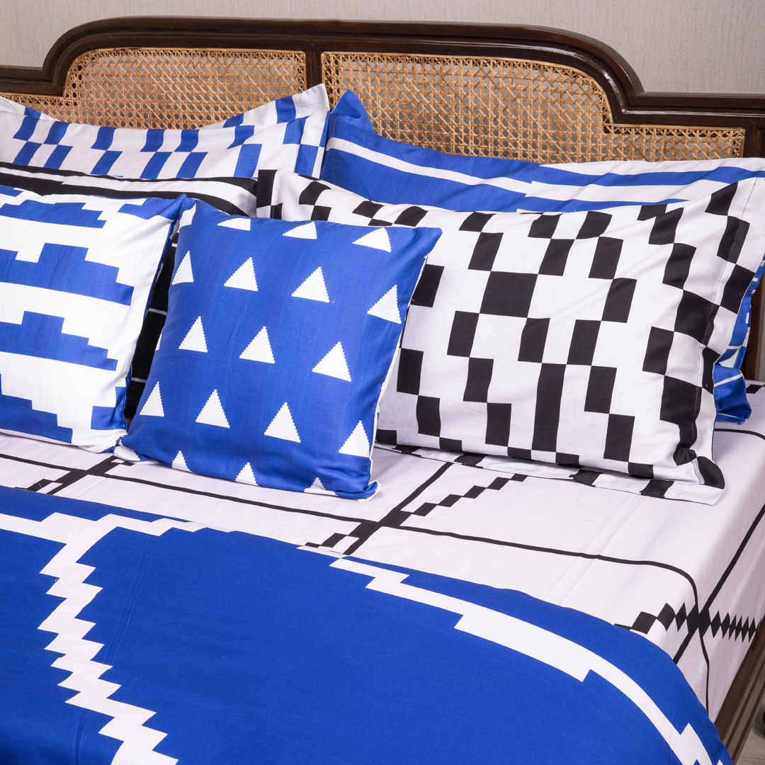 Surreal_Anirudh_Blue_SUDSSEBL2D0416_2