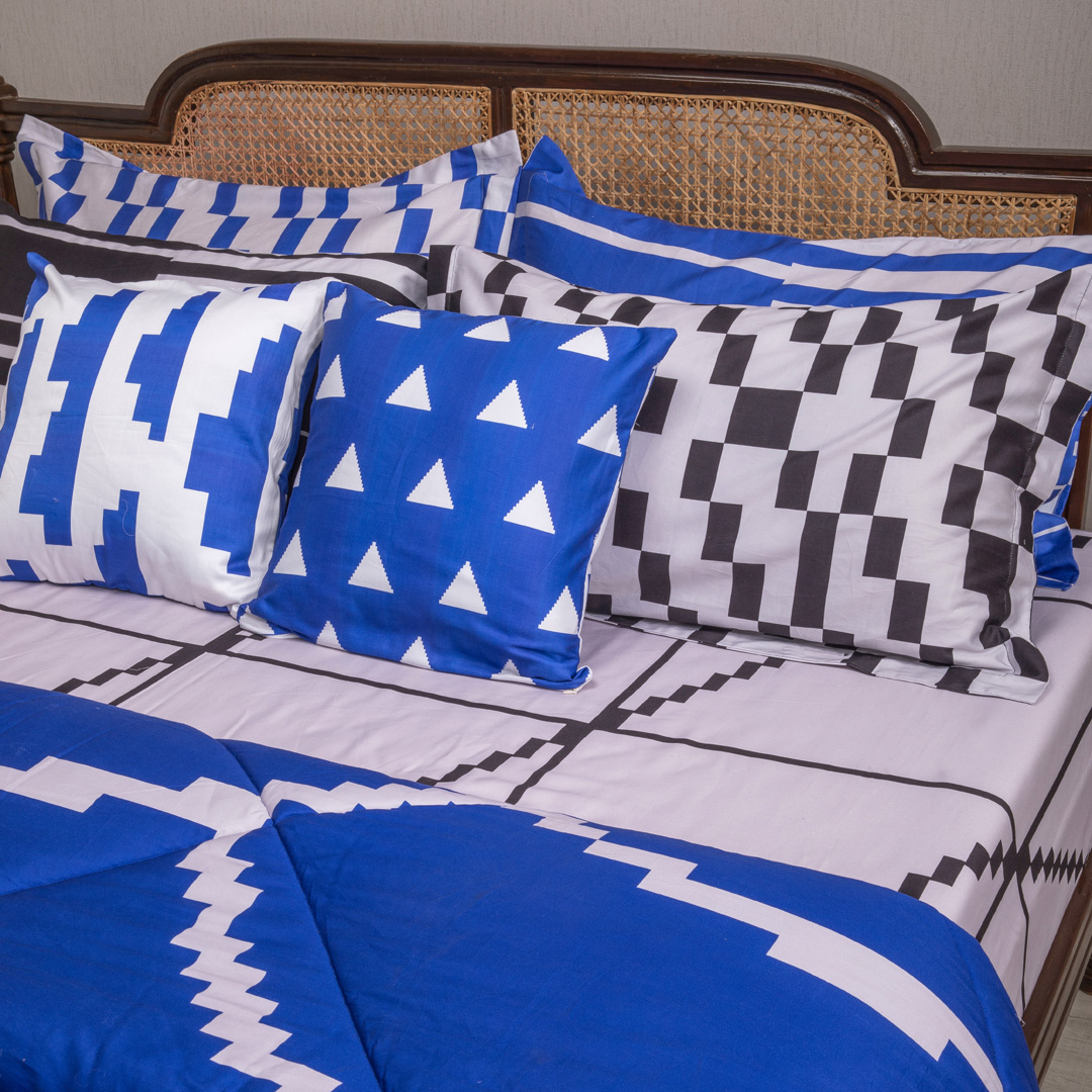 Surreal_Anirudh_Blue_SUDSSEBL2Q0350_2