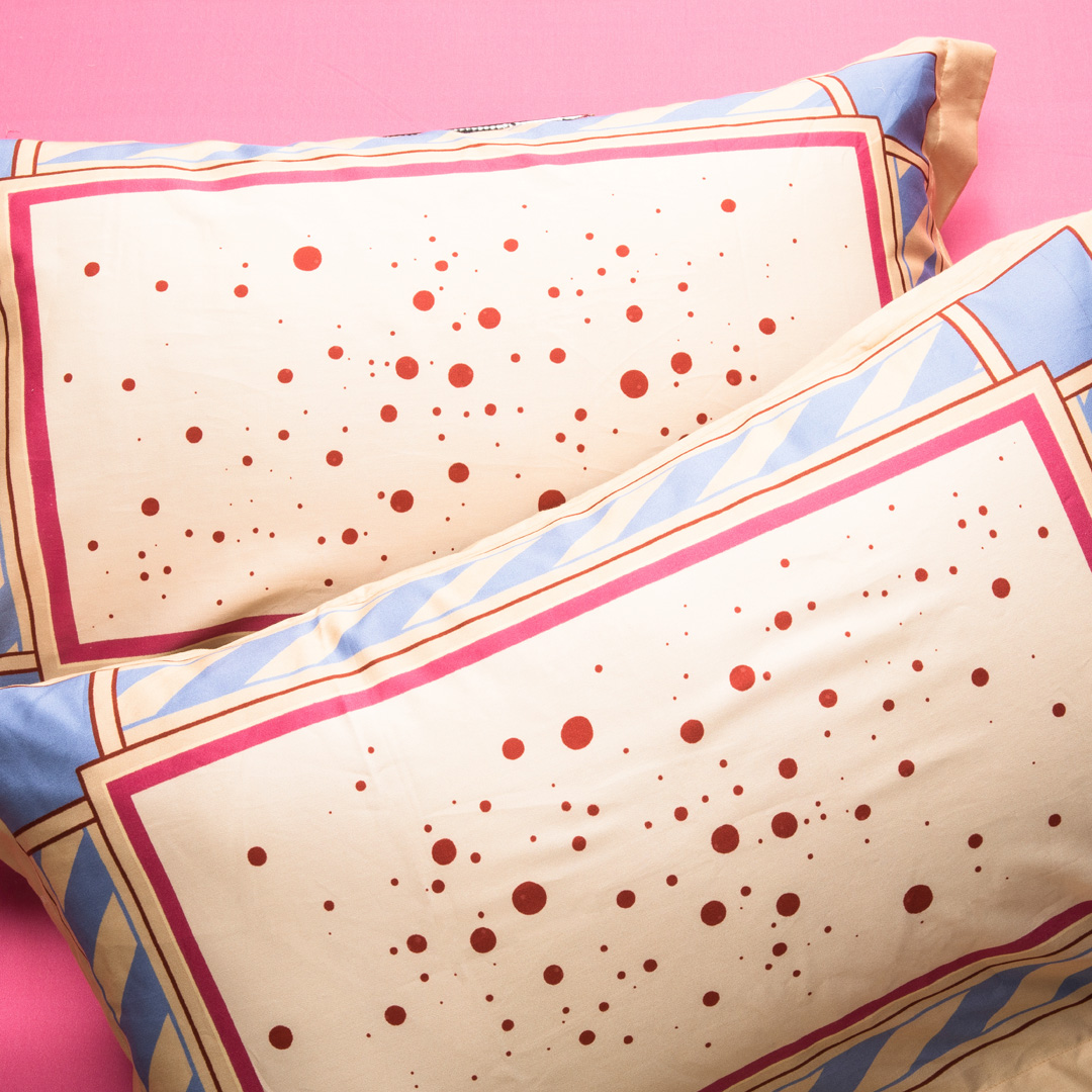 Surreal_Shweta20Sharma_Orange_SUMTSEOR2Q0347_4