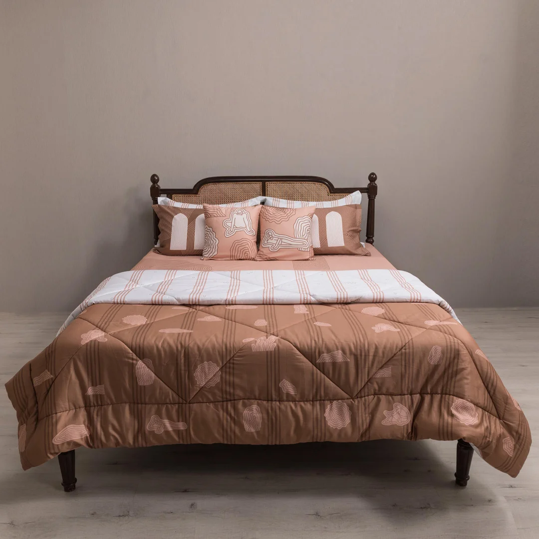 Golconda Memories II Set - Tan, Quilt